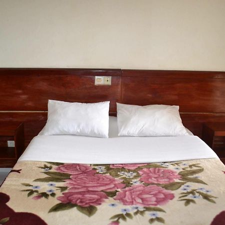 Hotel Le Diplomate Yaoundé Exterior photo